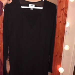 Long black sleeve criss cross tie up tee ✨